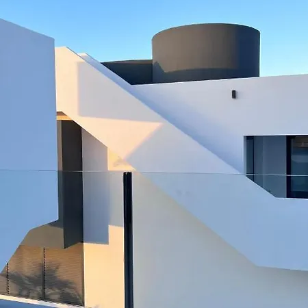 Casa Nordeste Con Piscina Casilla De Costa * Ла-Олива